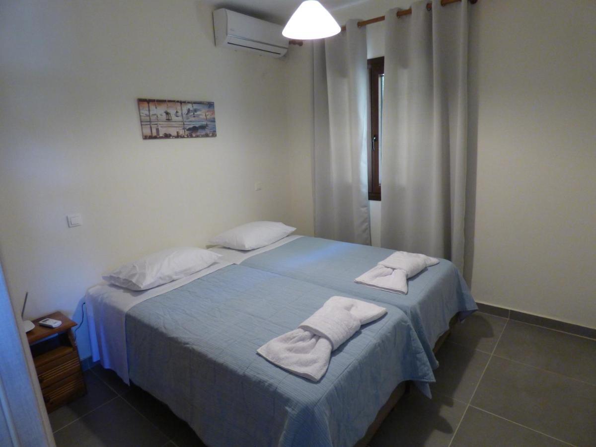 Natashas Apartments Ipsos Bagian luar foto